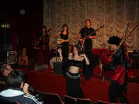 Worksopbelly3198red.jpg (78764 Byte)